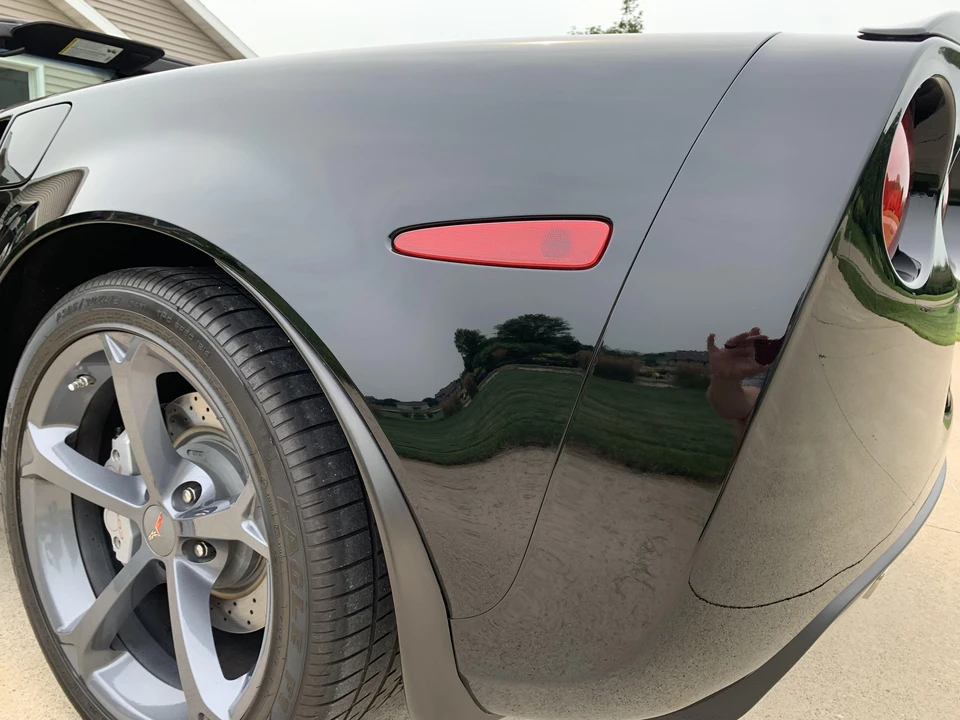 2010 Chevrolet Corvette C6 - Image 13 of 28