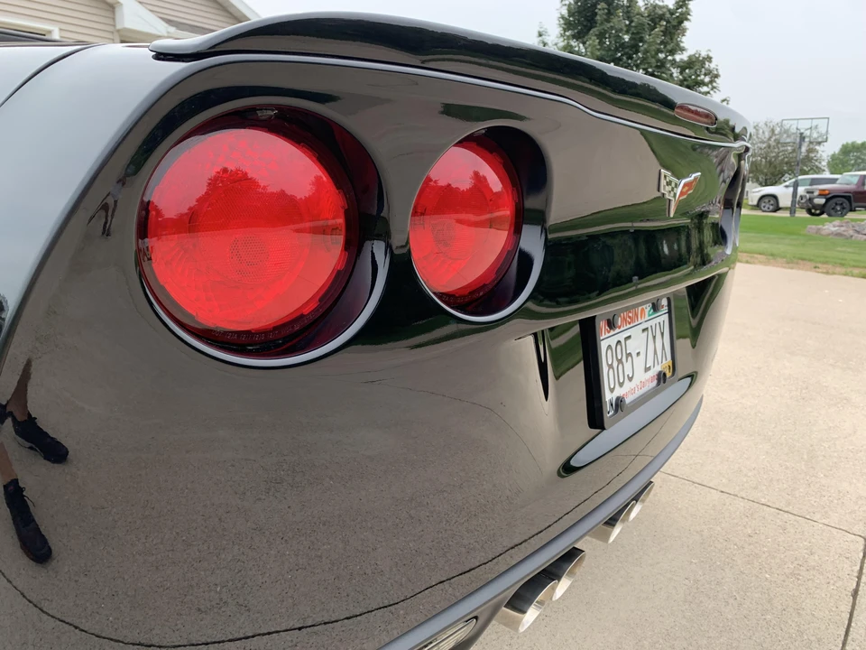 2010 Chevrolet Corvette C6 - Image 14 of 28