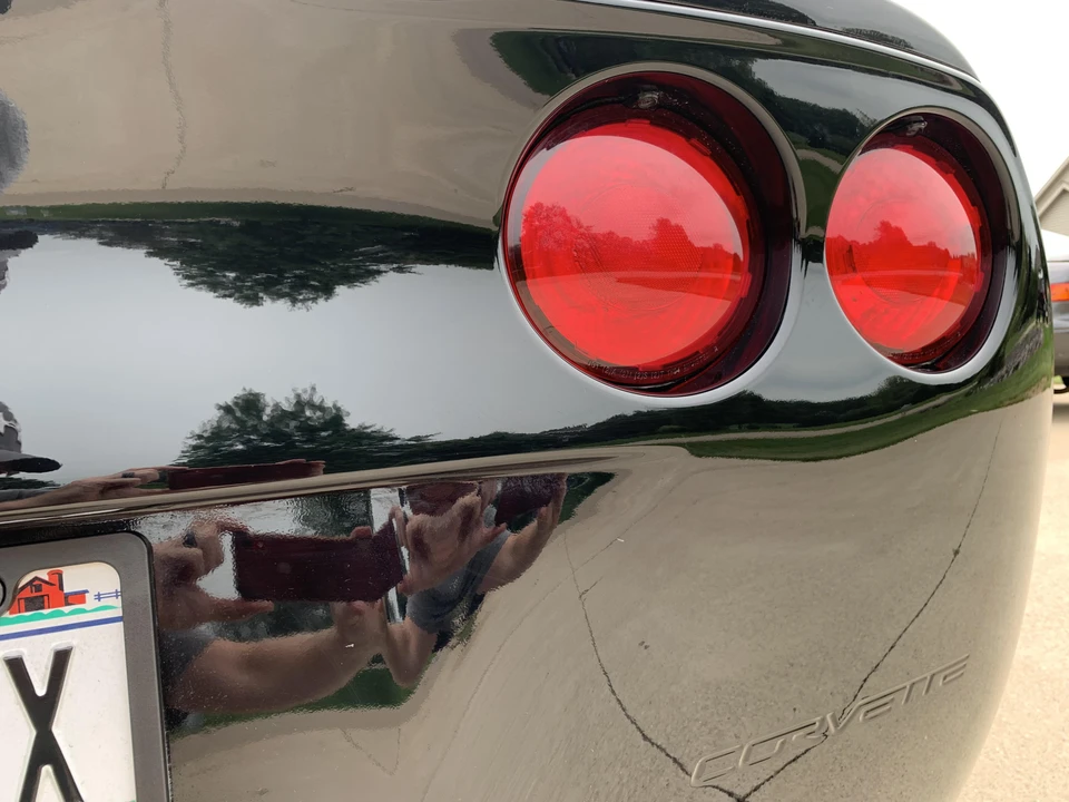 2010 Chevrolet Corvette C6 - Image 16 of 28