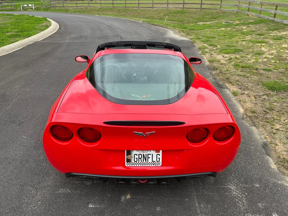 2010 Chevrolet Corvette C6 - Image 9 of 31