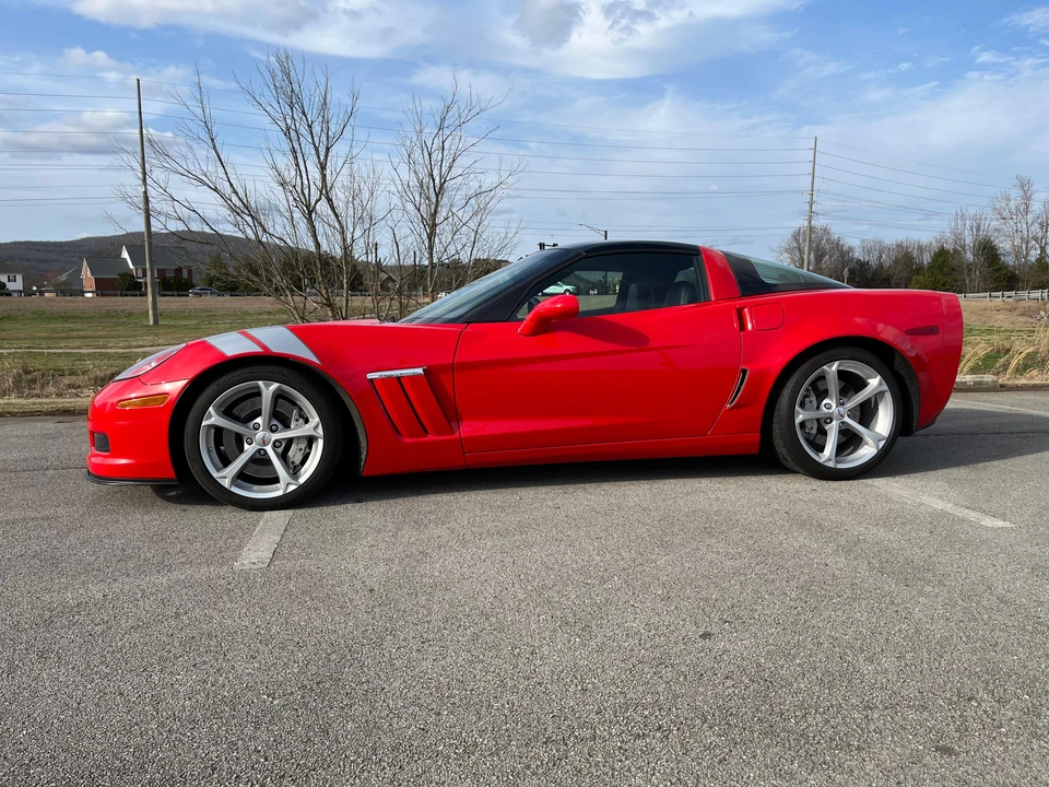 2010 Chevrolet Corvette C6 - Image 28 of 31
