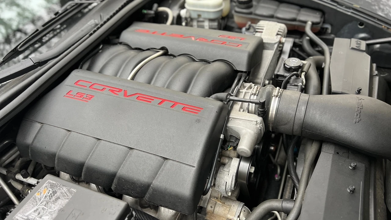 2010 Chevrolet Corvette C6 - Image 6 of 15