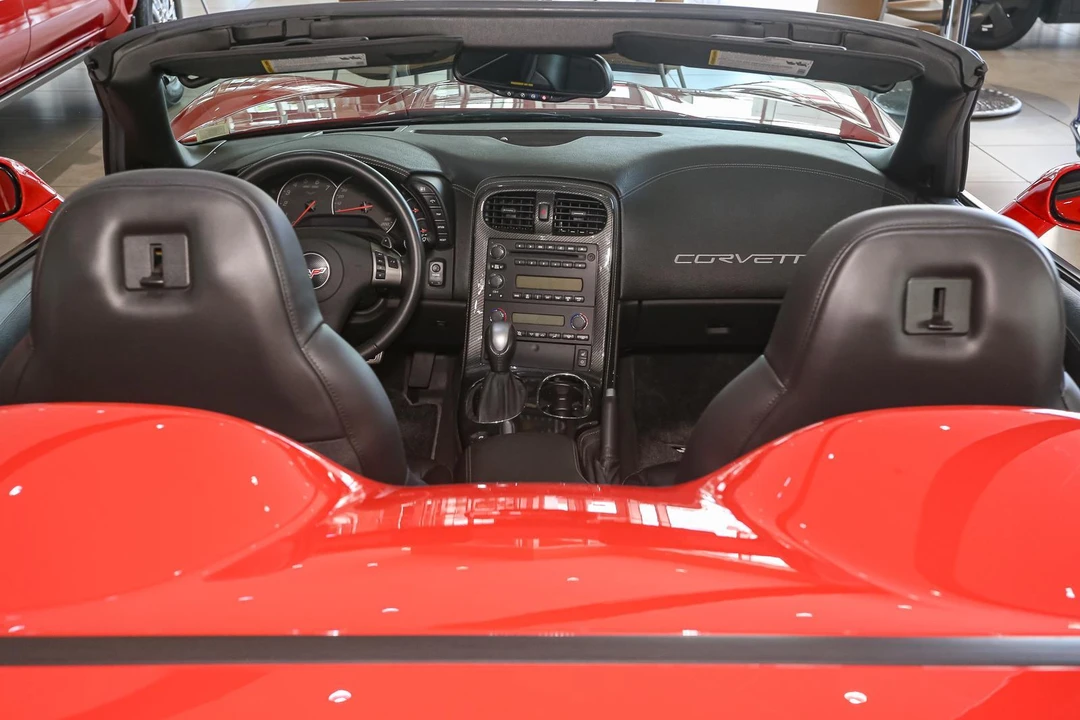 2010 Chevrolet Corvette C6 Grand Sport - Image 16 of 30