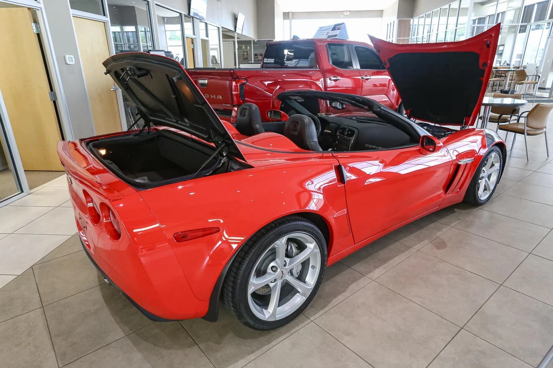2010 Chevrolet Corvette C6 Grand Sport - Image 12 of 30