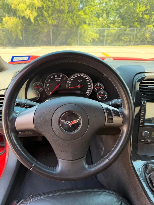 2010 Chevrolet Corvette C6 - Image 13 of 18