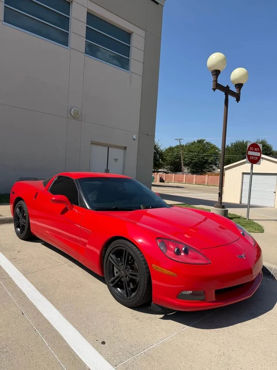 2010 Chevrolet Corvette C6 - Image 5 of 18
