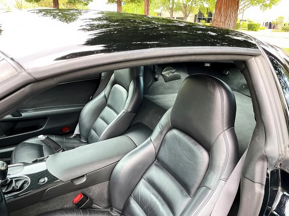 2010 Chevrolet Corvette C6 - Image 15 of 18