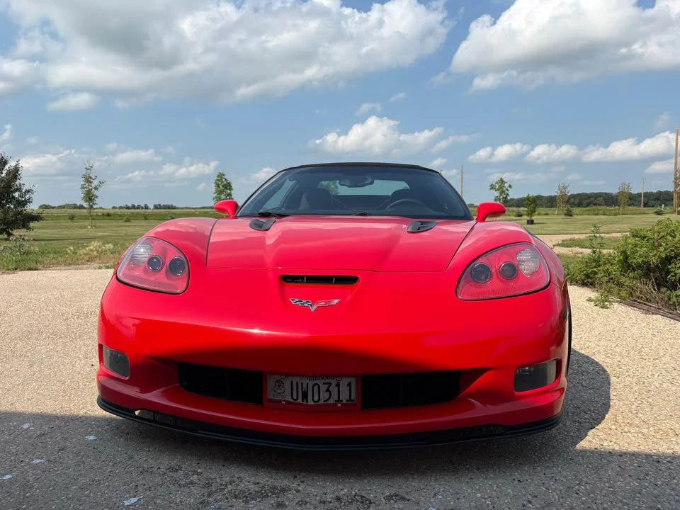 2010 Chevrolet Corvette C6 - Image 3 of 11
