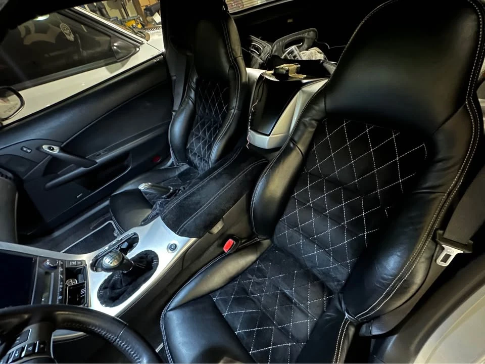 2010 Chevrolet Corvette C6 - Image 7 of 7