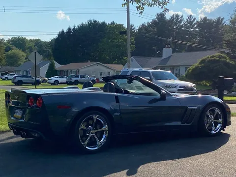 2010 Chevrolet Corvette C6 - Image 2 of 10