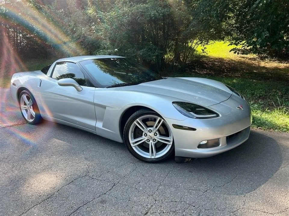 2010 Chevrolet Corvette C6 - Image 12 of 20