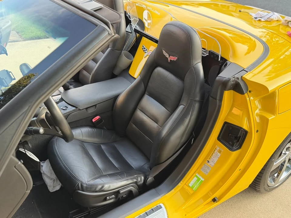 2010 Chevrolet Corvette C6 - Image 18 of 20