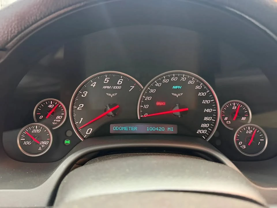 2010 Chevrolet Corvette C6 - Image 15 of 20