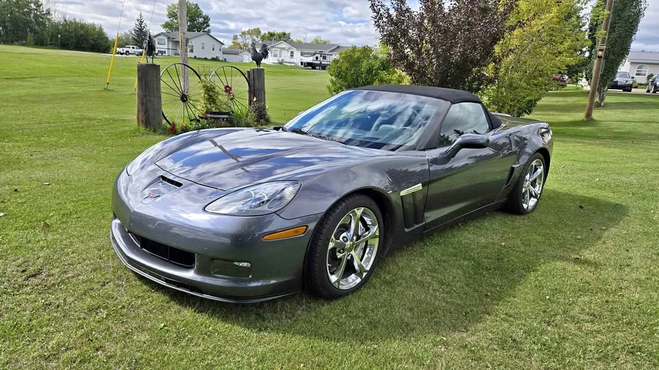 2010 Chevrolet Corvette C6 - Image 1 of 20