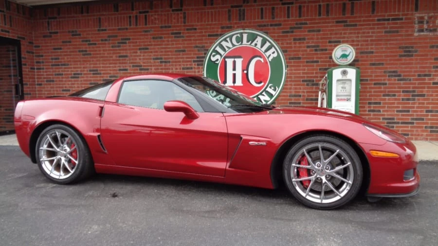 2010 Chevrolet Corvette C6 Z06 - Image 2 of 12