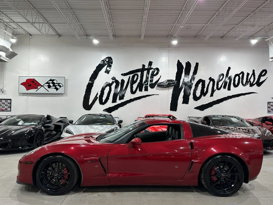2010 Chevrolet Corvette C6 Z06 - Image 2 of 11