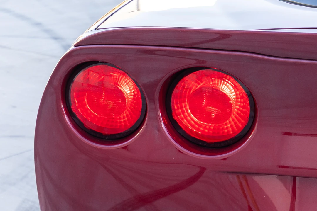 2010 Chevrolet Corvette C6 Z06 - Image 19 of 31