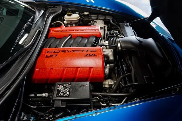 2010 Chevrolet Corvette - Image 13 of 31