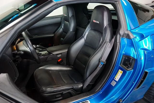 2010 Chevrolet Corvette - Image 10 of 31