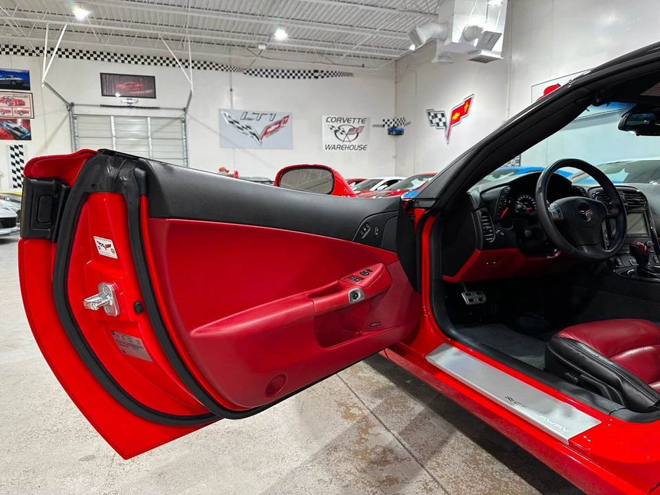 2010 Chevrolet Corvette C6 Grand Sport - Image 21 of 21