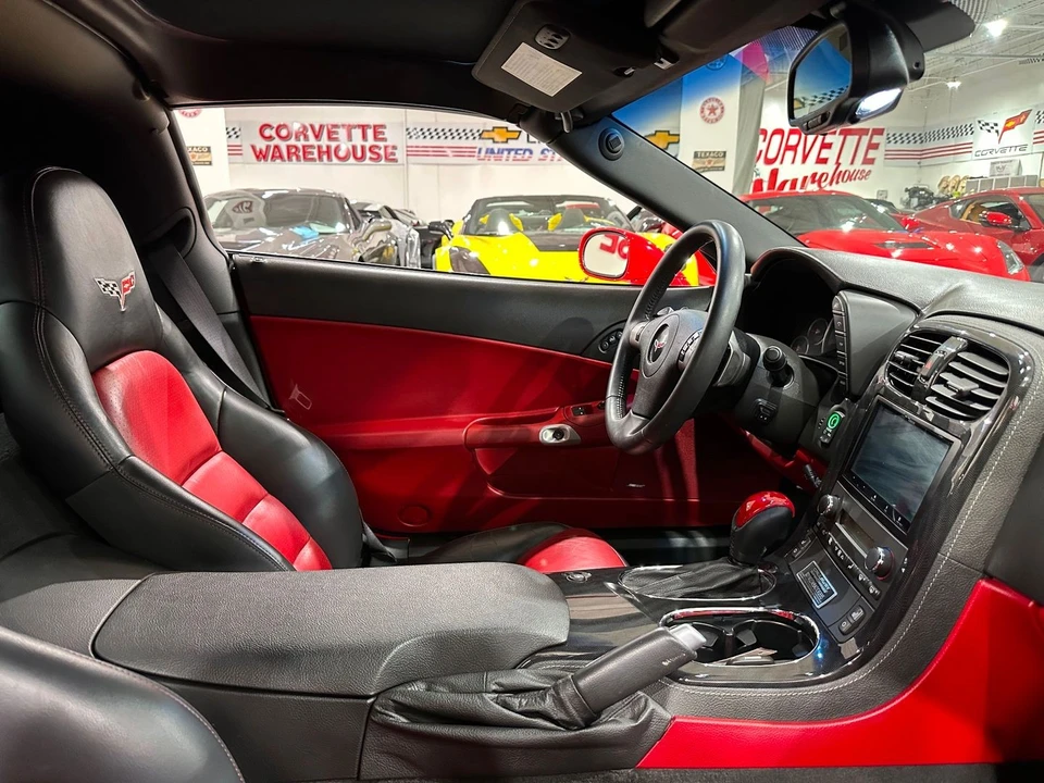 2010 Chevrolet Corvette C6 Grand Sport - Image 15 of 21