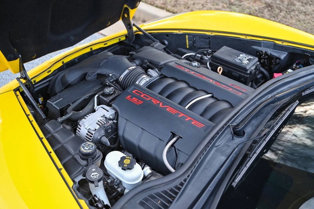 2010 Chevrolet Corvette C6 - Image 4 of 21