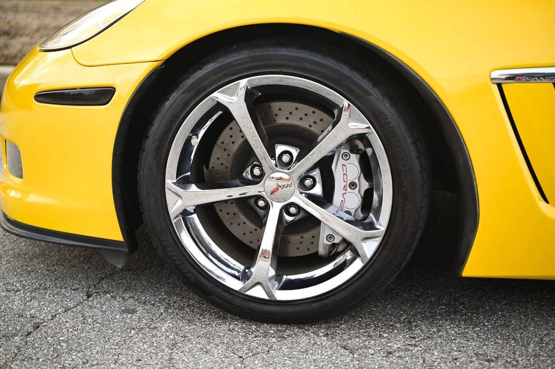 2010 Chevrolet Corvette C6 - Image 11 of 21