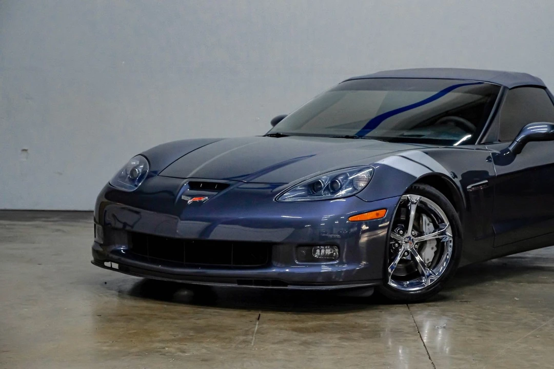 2010 Chevrolet Corvette C6 - Image 8 of 12