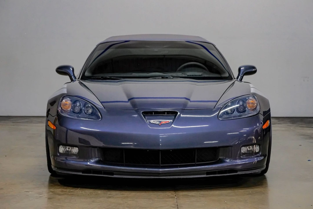 2010 Chevrolet Corvette C6 - Image 5 of 12