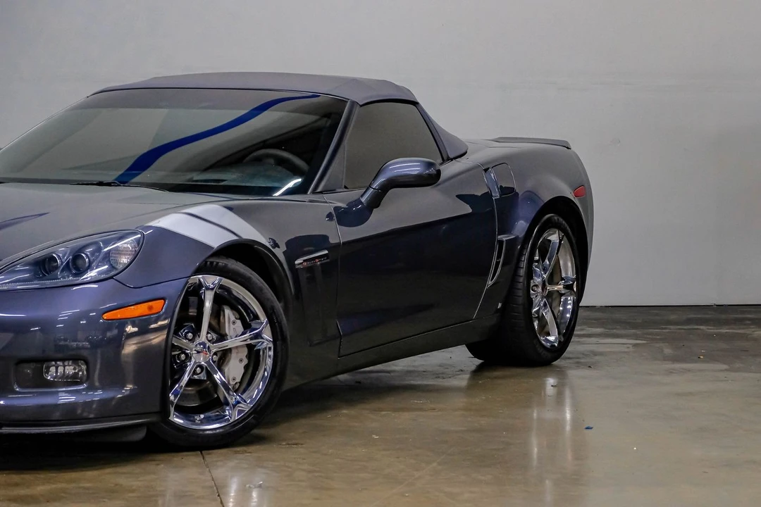 2010 Chevrolet Corvette C6 - Image 9 of 12