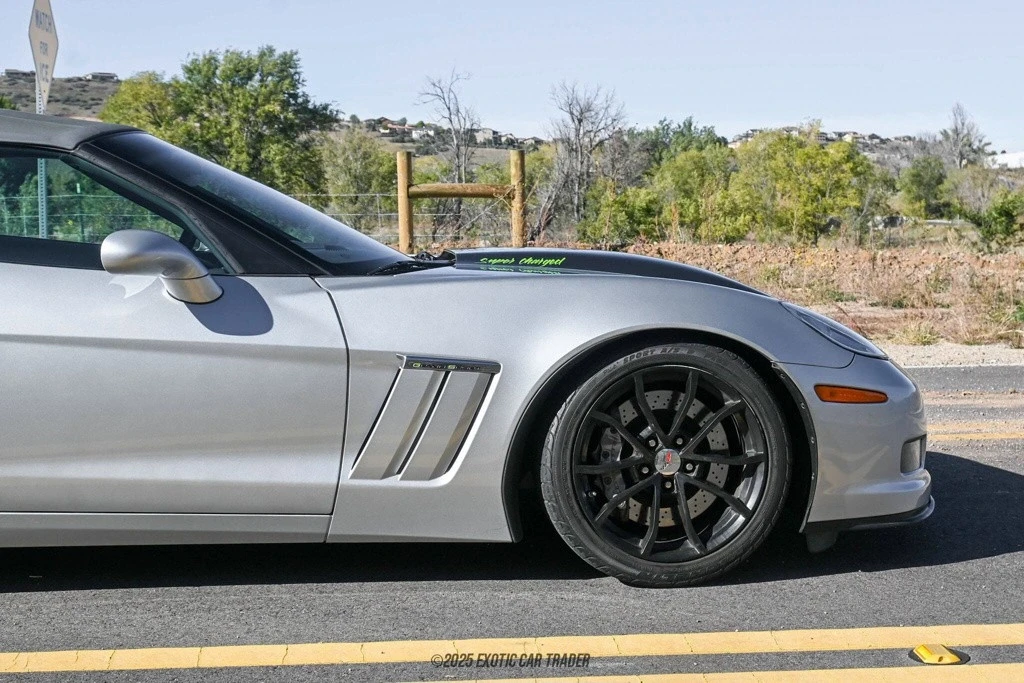 2010 Chevrolet Corvette C6 - Image 11 of 12