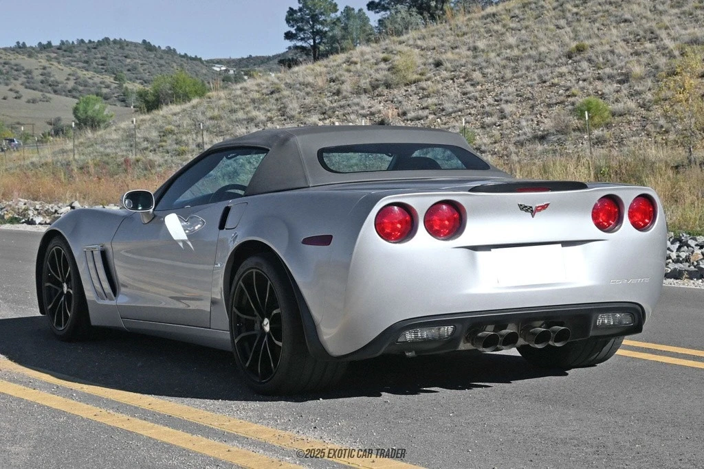 2010 Chevrolet Corvette C6 - Image 6 of 12