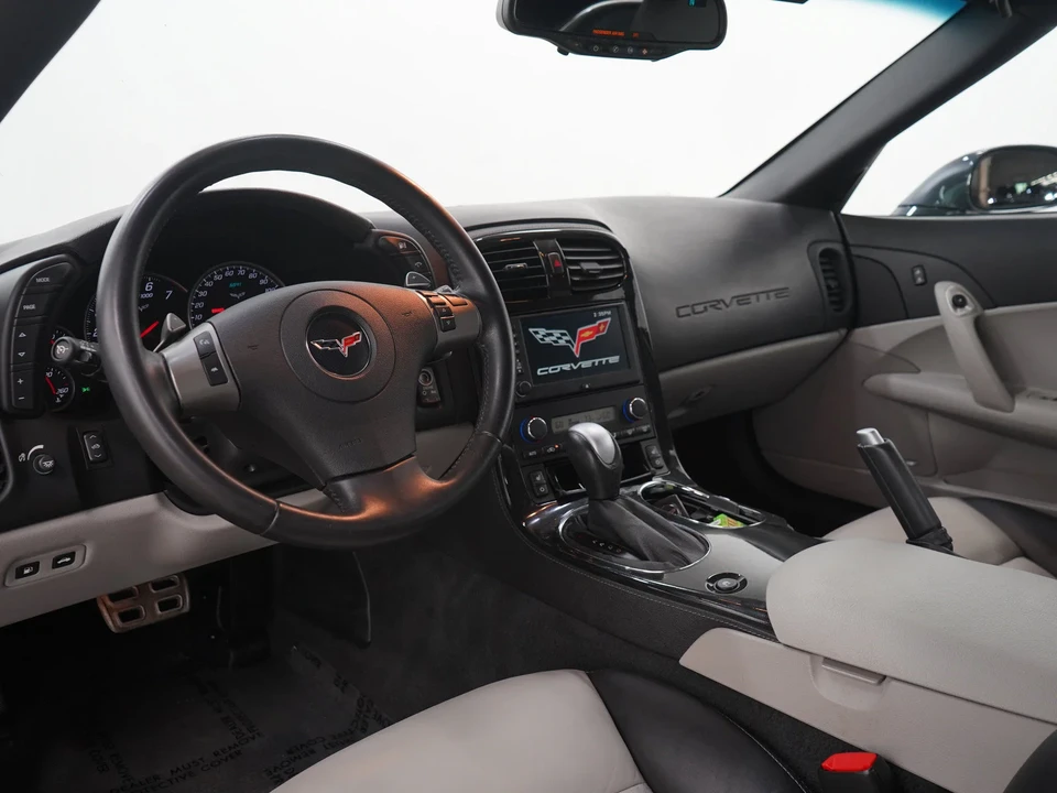 2010 Chevrolet Corvette C6 Grand Sport - Image 17 of 29