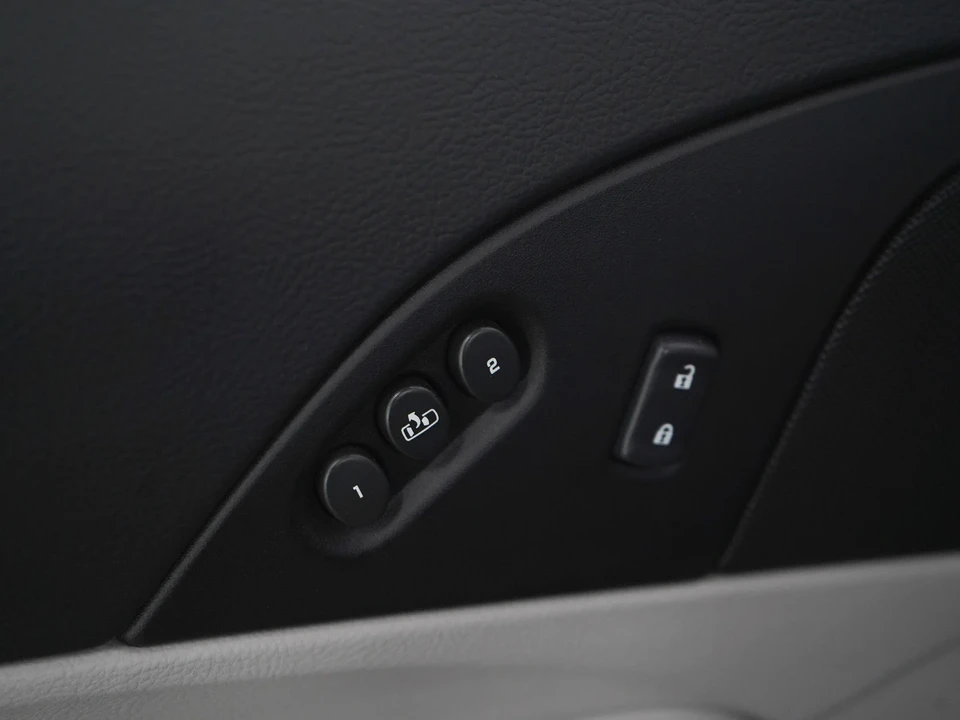 2010 Chevrolet Corvette C6 Grand Sport - Image 14 of 29