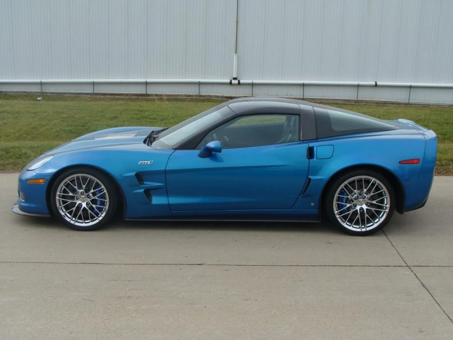 2010 Chevrolet Corvette C6 ZR1 - Image 2 of 10