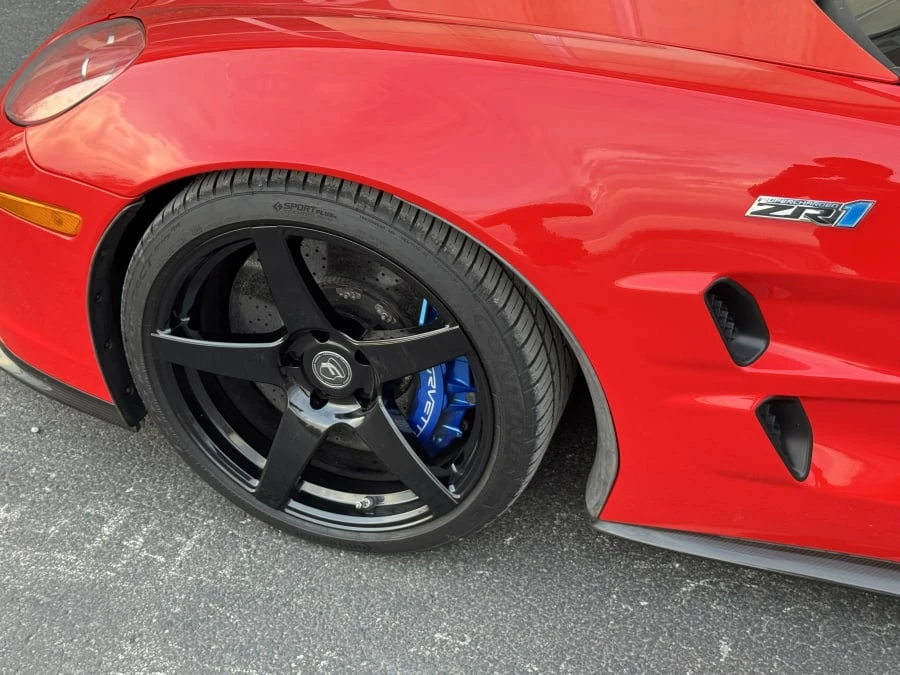 2010 Chevrolet Corvette C6 ZR1 - Image 5 of 15