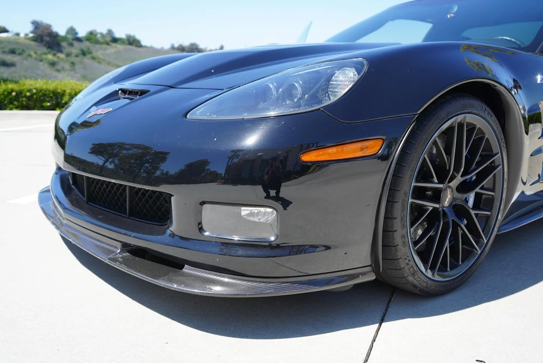 2010 Chevrolet Corvette C6 ZR1 - Image 27 of 31