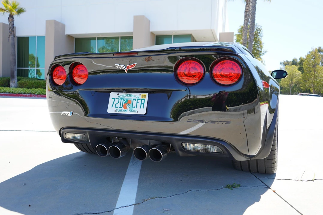 2010 Chevrolet Corvette C6 ZR1 - Image 16 of 31
