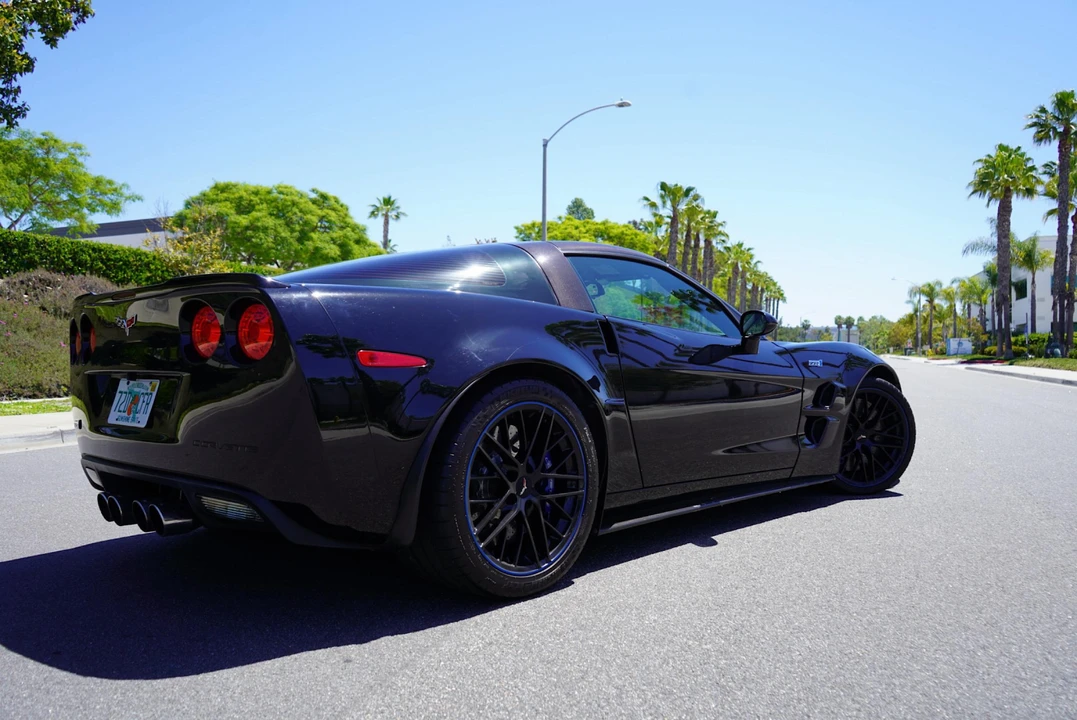 2010 Chevrolet Corvette C6 ZR1 - Image 17 of 31