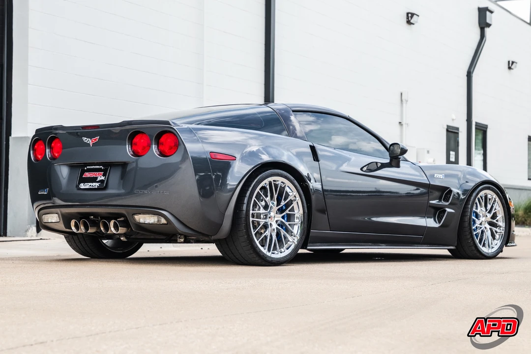 2010 Chevrolet Corvette C6 ZR1 - Image 9 of 31