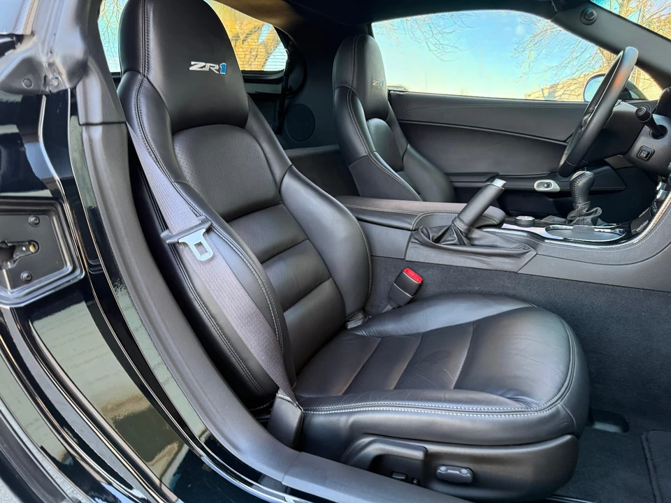 2010 Chevrolet - Image 17 of 31