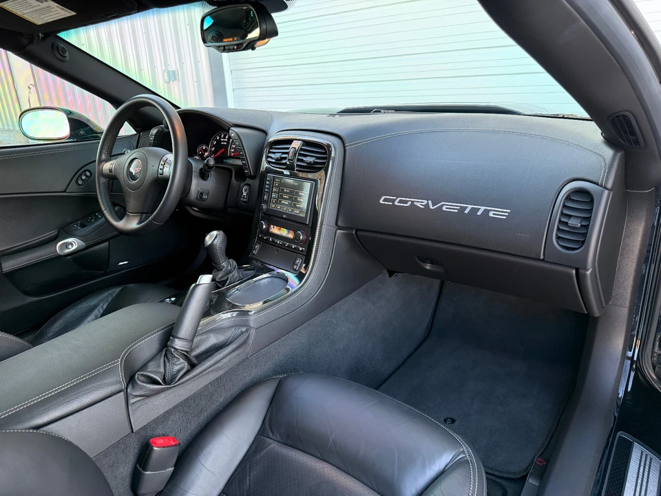 2010 Chevrolet - Image 20 of 31