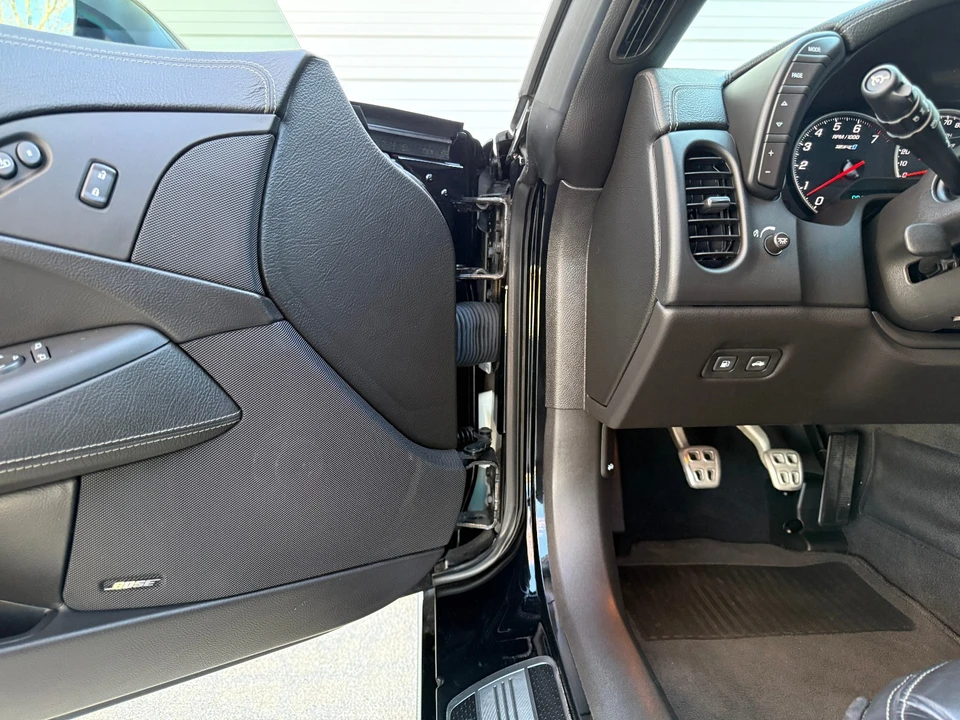 2010 Chevrolet - Image 28 of 31