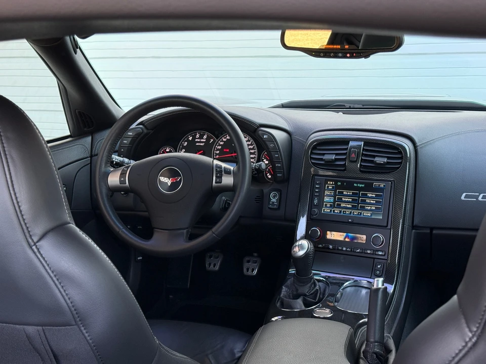 2010 Chevrolet - Image 19 of 31