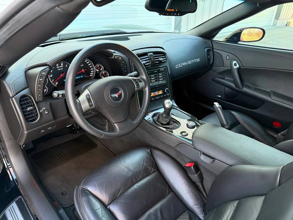 2010 Chevrolet - Image 18 of 31