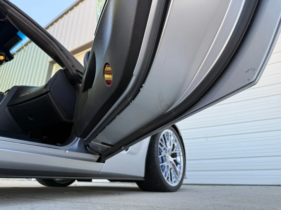 2010 Chevrolet Corvette C6 ZR1 - Image 25 of 31