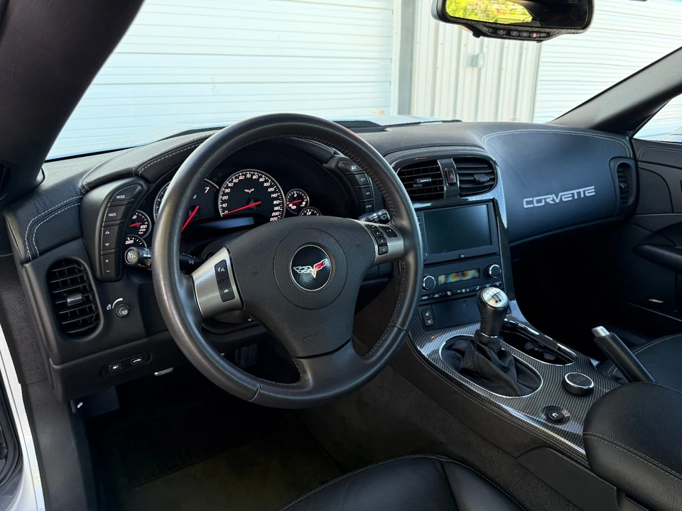 2010 Chevrolet Corvette C6 ZR1 - Image 13 of 31