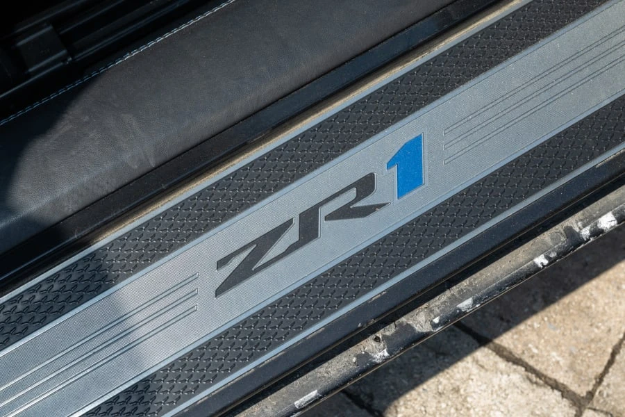 2010 Chevrolet Corvette C6 ZR1 - Image 28 of 31