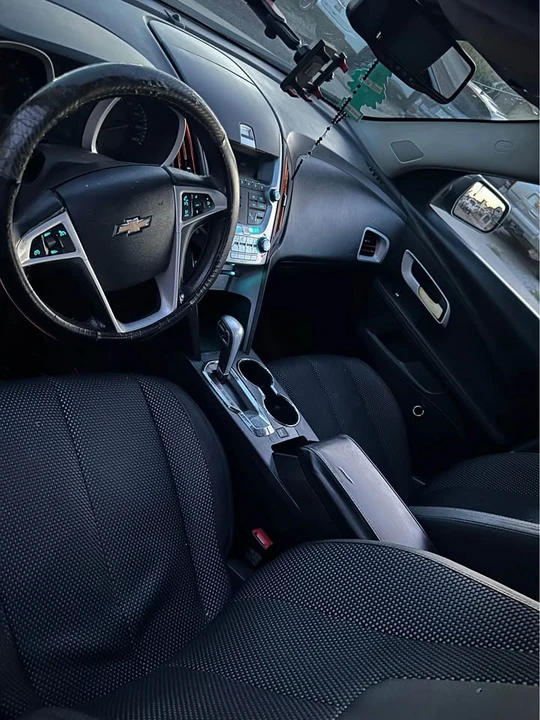 2010 Chevrolet Equinox - Image 10 of 14