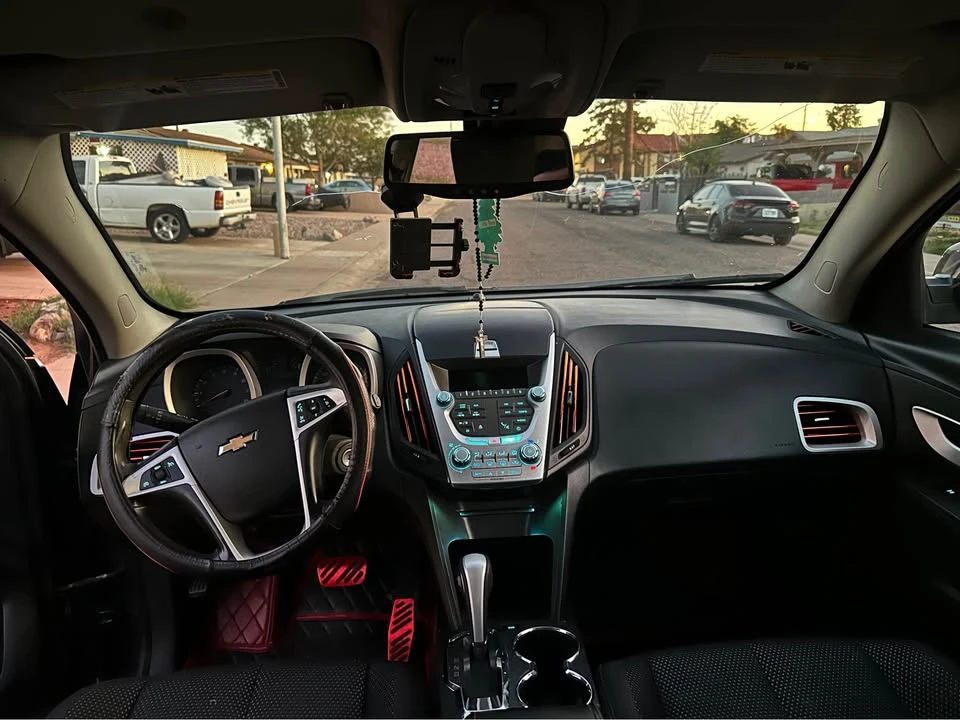 2010 Chevrolet Equinox - Image 9 of 14